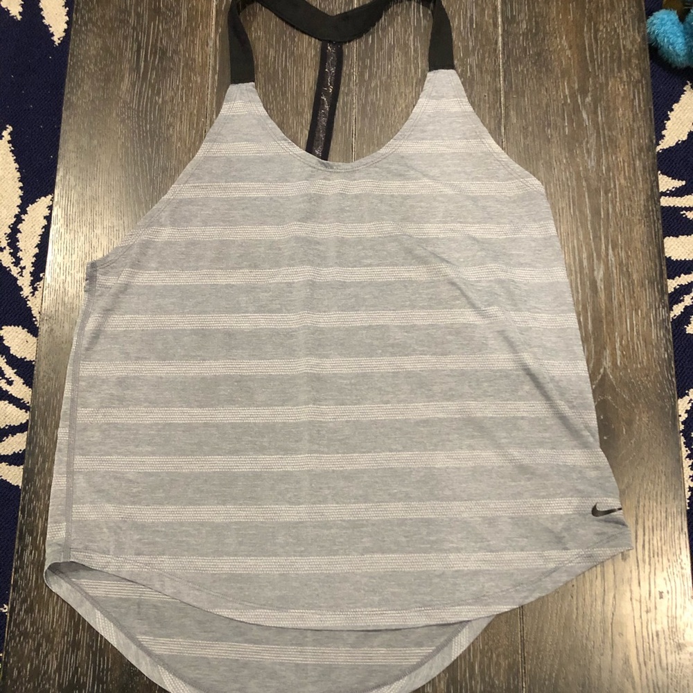 Nike Dry fit tank Medium